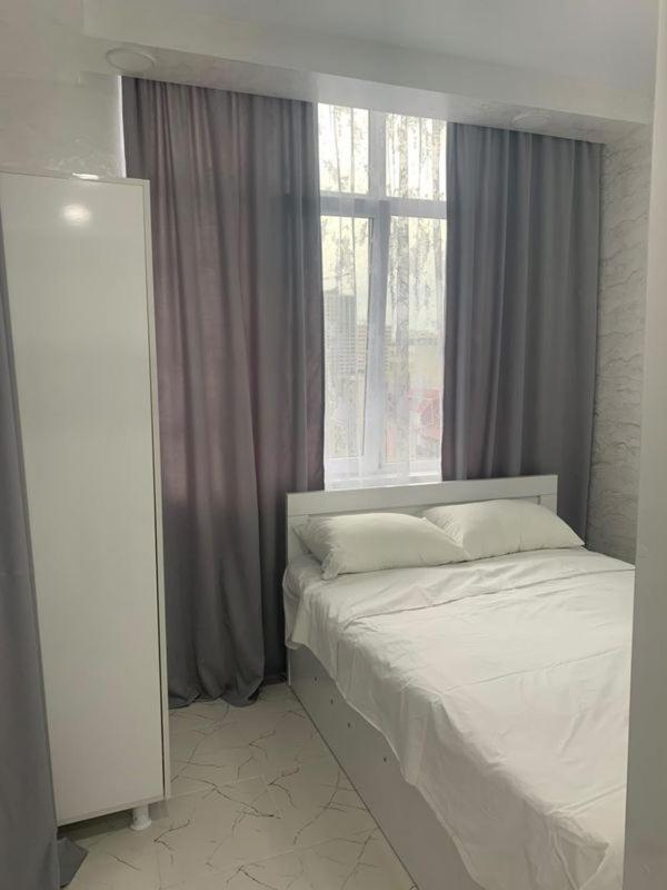 Kakha'S Apartment บาทูมิ ภายนอก รูปภาพ